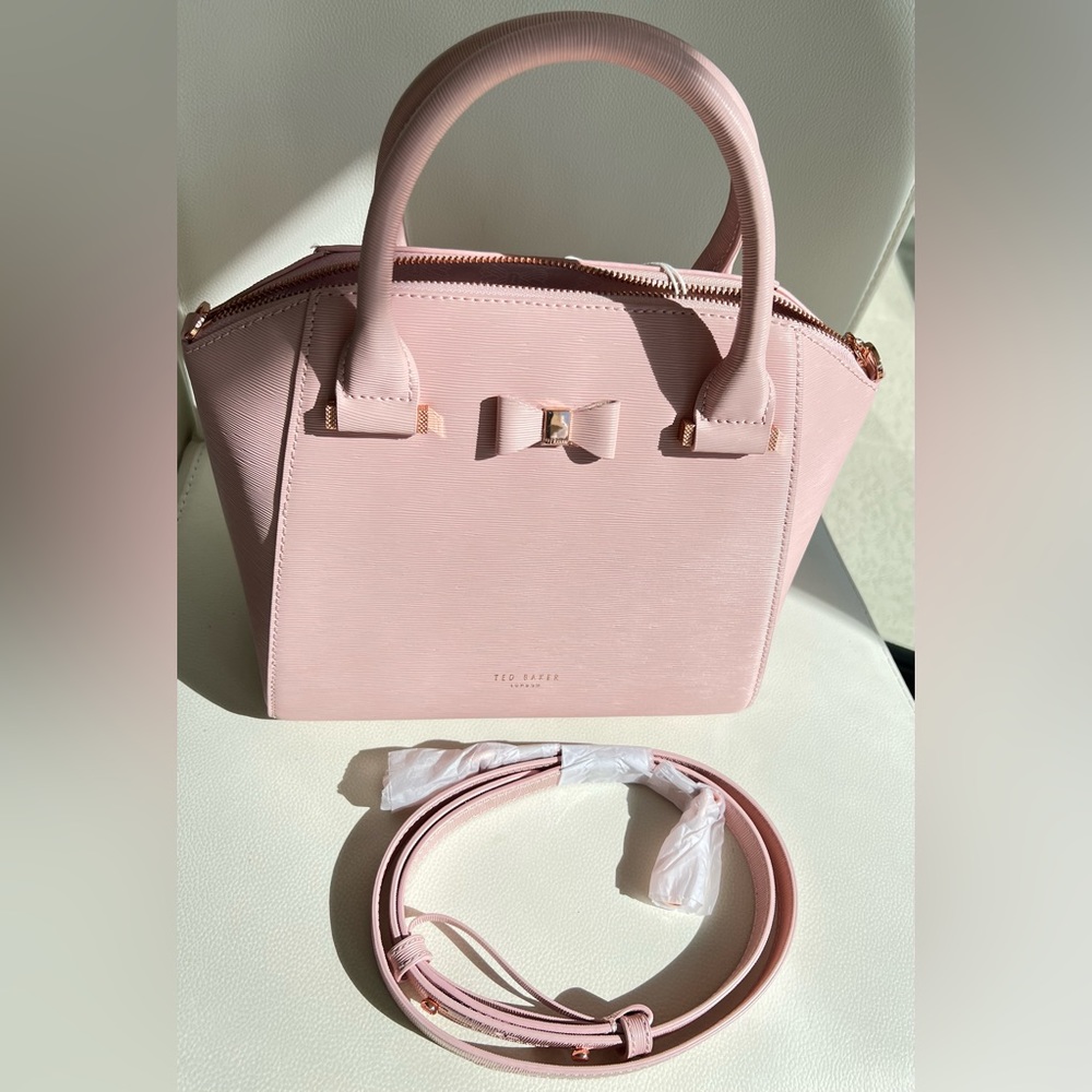 NWT! Ted Baker small tote Color: Dusty Rose